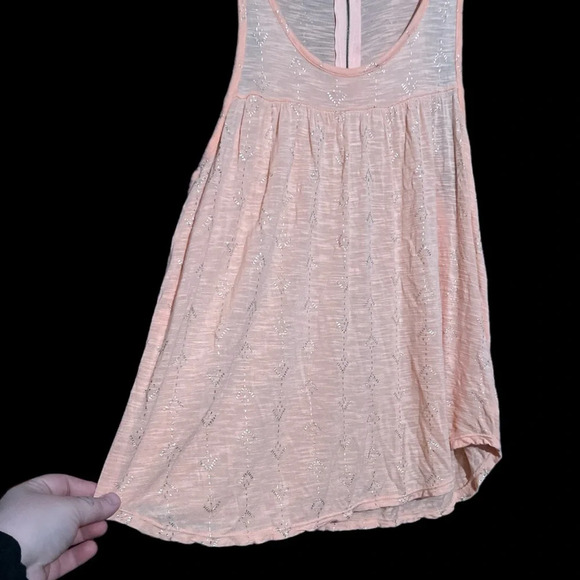 American Eagle light pink sheer top. Size medium (M) - Picture 2 of 5